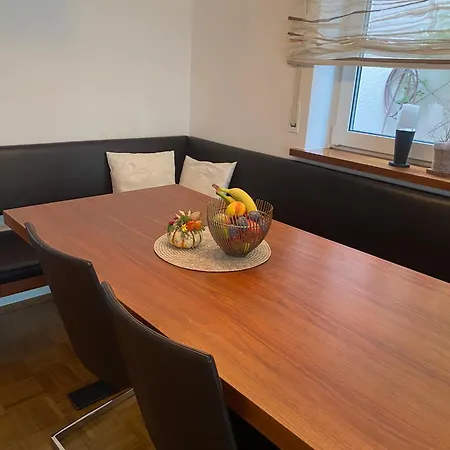 Hébergement de vacances Haus Mit Schoenem Garten *